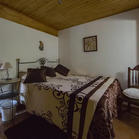 Nyaraló Casinha Da Eira