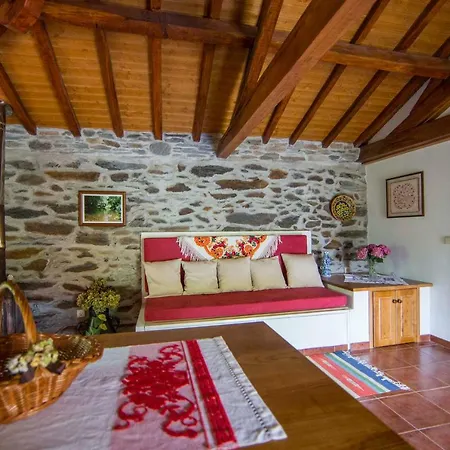 Nyaraló Casinha Da Eira *